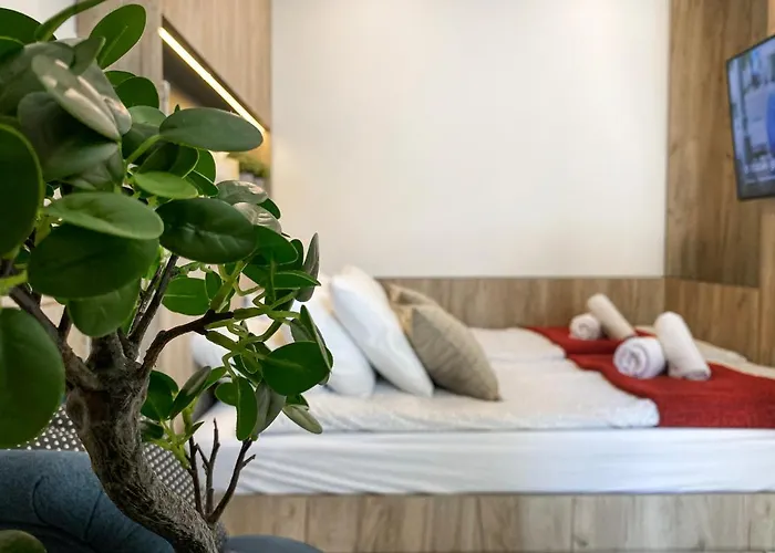 Apartment Beautiful For Couples With Air Conditioning - Old Town & Main Station *