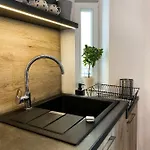 Daire Beautiful For Couples With Air Conditioning - Old Town & Main Station Krakow