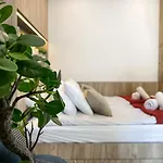 Daire Beautiful For Couples With Air Conditioning - Old Town & Main Station *