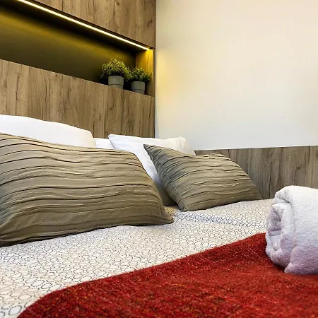 Apartmán Beautiful For Couples With Air Conditioning - Old Town & Main Station Krakov