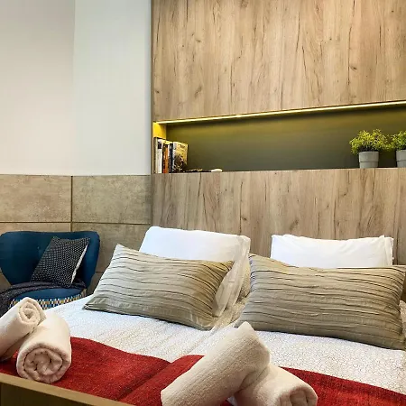 Apartman Beautiful For Couples With Air Conditioning - Old Town & Main Station Krakkó