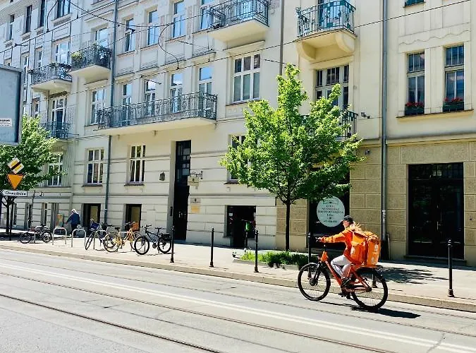 Beautiful For Couples With Air Conditioning - Old Town & Main Station Appartement *